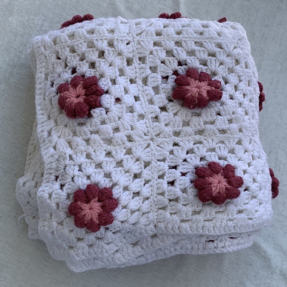 Vintage Handmade Granny Square Crochet Knit 3D Flower Blanket Afghan